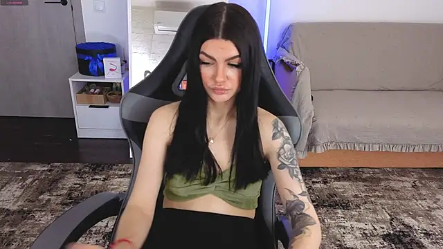 AnacondaOnn online show from May 13, 2026, 7:17 am