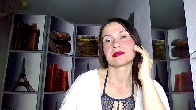 Snapshot of Selena_Moo chatting on March 20, 2026, 10:53 am Selena Moo online show from March 20, 2026, 10:53 am