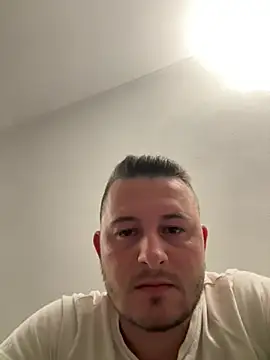 Snapshot of katalyn1996 chatting on March 24, 2026, 7:41 pm katalyn1996 online show from March 24, 2026, 7:41 pm