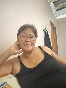 Snapshot of Sunflower1956 chatting on June 27, 2026, 12:22 pm Sunflower1956 online show from June 27, 2026, 12:22 pm