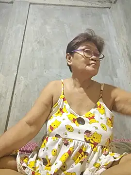 Snapshot of Sunflower1956 chatting on July 15, 2026, 8:14 pm Sunflower1956 online show from July 15, 2026, 8:14 pm