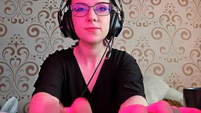 IsaSantella online show from March 23, 2026, 9:46 am