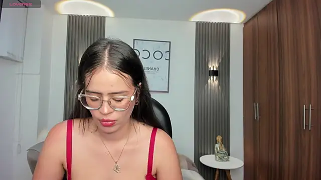 Snapshot of Nanaa_snow chatting on May 22, 2026, 4:30 am Nanaa snow online show from May 22, 2026, 4:30 am