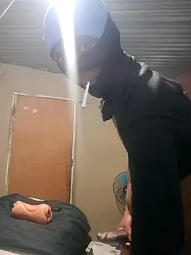 KeEper66 online show from April 15, 2026, 7:58 pm