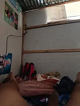 Snapshot of alexfrank24 chatting on June 1, 2026, 2:19 pm alexfrank24 online show from June 1, 2026, 2:19 pm