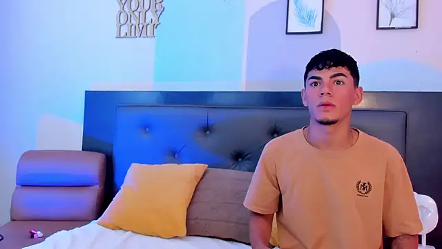 Duolust2 online show from March 25, 2026, 11:49 am