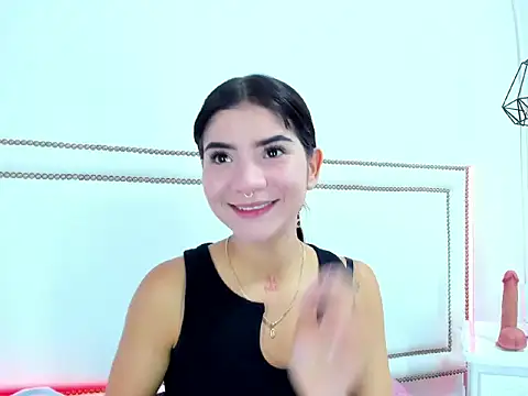 emma-sandoval online show from May 31, 2026, 4:03 pm