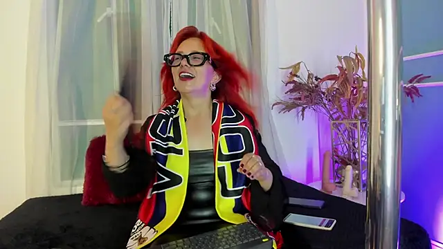 Antonella Santorini online show from July 7, 2026, 7:18 pm