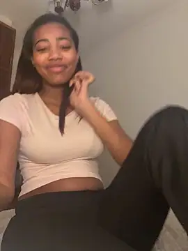 SilkSoles online show from March 31, 2026, 9:15 pm