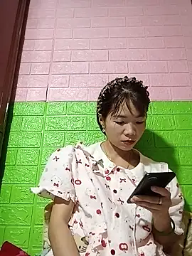 AmyLinee01 online show from May 24, 2026, 5:45 am