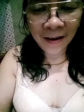 Snapshot of Funsexy1 chatting on April 14, 2026, 2:56 pm Funsexy1 online show from April 14, 2026, 2:56 pm
