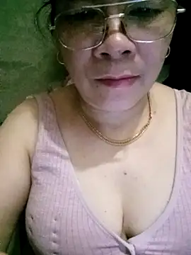 Snapshot of Funsexy1 chatting on May 1, 2026, 11:09 pm Funsexy1 online show from May 1, 2026, 11:09 pm