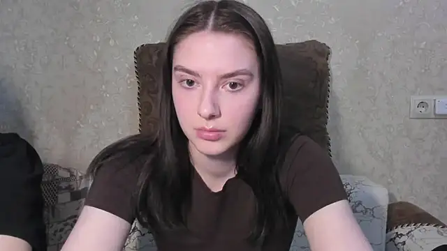 muuur love231 online show from March 23, 2026, 4:11 pm