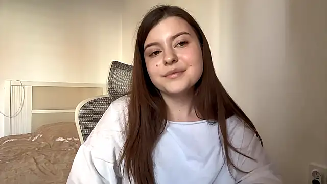 AliceMirage online show from March 26, 2026, 11:27 am