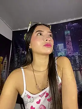 Snapshot of Itze_Mua chatting on March 26, 2026, 3:12 am Itze Mua online show from March 26, 2026, 3:12 am