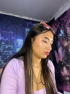 Snapshot of Itze_Mua chatting on March 28, 2026, 10:26 am Itze Mua online show from March 28, 2026, 10:26 am