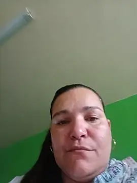 Snapshot of Zuleyka_69 chatting on May 18, 2026, 10:15 pm Zuleyka 69 online show from May 18, 2026, 10:15 pm