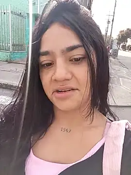 baby-skinnd online show from April 1, 2026, 1:01 pm