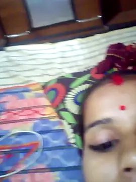 Snapshot of Raveena0990 chatting on May 17, 2026, 3:08 pm Raveena0990 online show from May 17, 2026, 3:08 pm