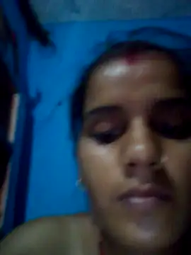 Snapshot of Raveena0990 chatting on May 21, 2026, 2:57 pm Raveena0990 online show from May 21, 2026, 2:57 pm