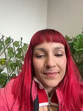 Amelie-RedHoney online show from June 7, 2026, 6:00 pm