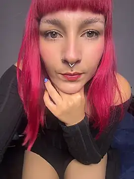Amelie-RedHoney online show from June 23, 2026, 10:41 pm