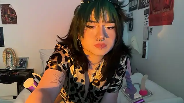 vrtual kitty online show from June 6, 2026, 11:09 pm