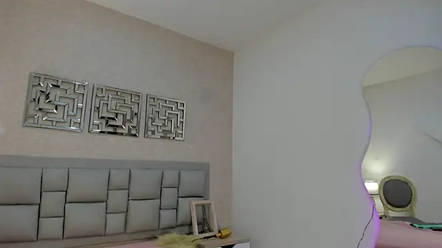 my princess  lily online show from March 29, 2026, 10:10 pm