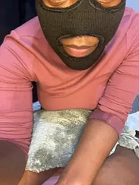 xxxchocolatepussy online show from June 8, 2026, 10:43 pm