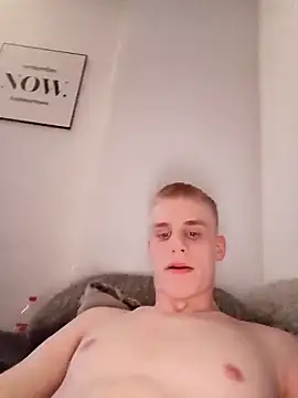 matthi898 online show from April 10, 2026, 2:00 pm