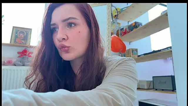 AurikTrix online show from March 24, 2026, 2:38 am