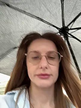 Snapshot of FReyja_44 chatting on June 9, 2026, 9:21 am FReyja 44 online show from June 9, 2026, 9:21 am