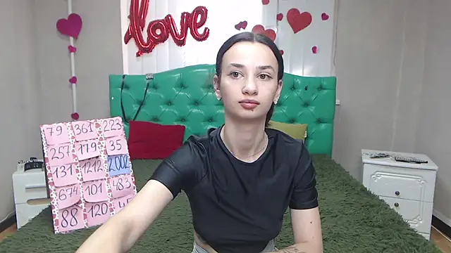 Je55icaBreeze online show from July 5, 2026, 5:03 am