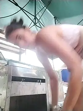 Snapshot of wet_vika chatting on March 26, 2026, 11:05 am wet vika online show from March 26, 2026, 11:05 am