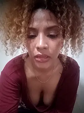 SolashLitzy Curly online show from May 31, 2026, 5:48 am