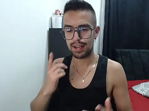 Demian-vall online show from April 17, 2026, 10:46 pm