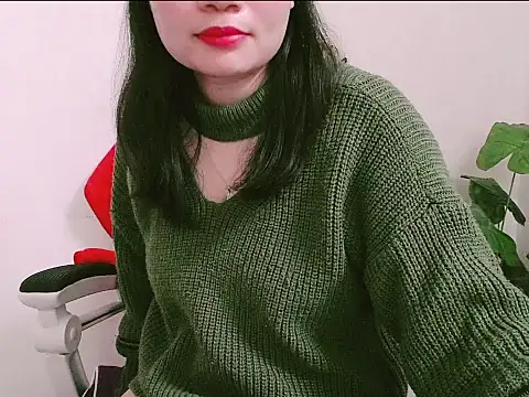 Suhynxx online show from March 27, 2026, 7:47 am