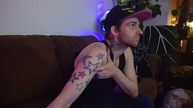 DavidEugeneOr online show from April 12, 2026, 7:35 am