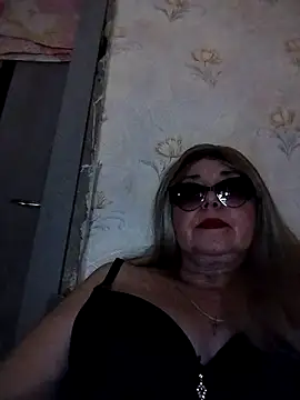 Vita72219 online show from May 6, 2026, 8:58 pm