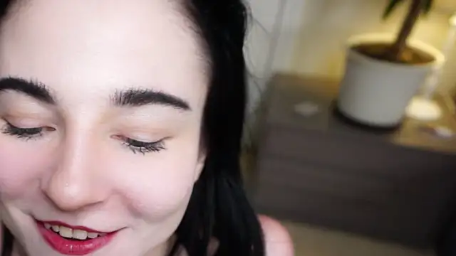 JaimieHarston online show from April 1, 2026, 1:41 pm