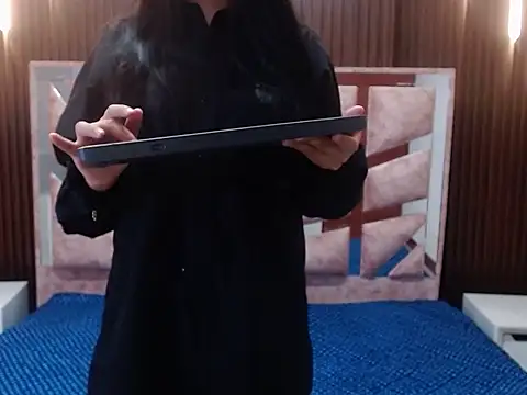 salethjonescl202 online show from March 25, 2026, 8:04 pm