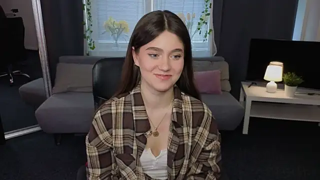 SunnyBloss online show from March 27, 2026, 1:11 pm