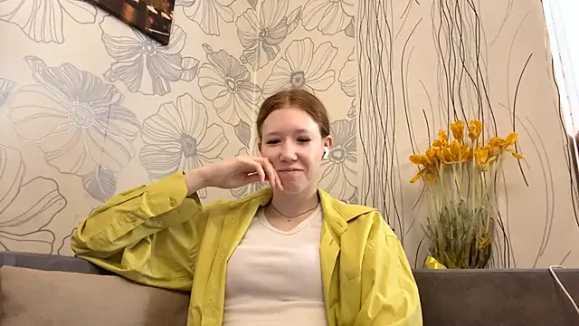 KiraNice1 online show from March 26, 2026, 7:03 am