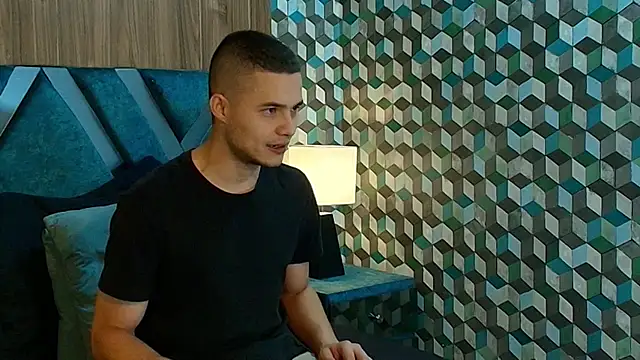 Snapshot of Joaho_Fernandez chatting on April 27, 2026, 9:02 pm Joaho Fernandez online show from April 27, 2026, 9:02 pm