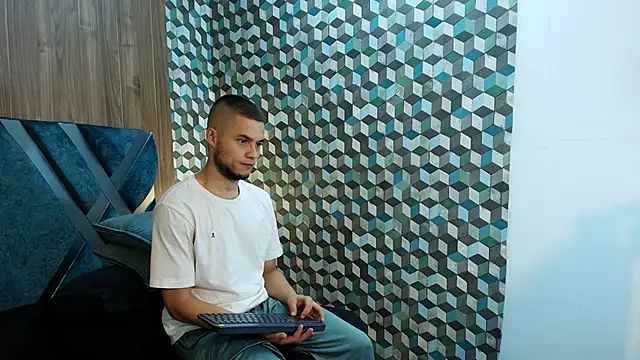 Snapshot of Joaho_Fernandez chatting on May 29, 2026, 10:08 pm Joaho Fernandez online show from May 29, 2026, 10:08 pm