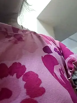 HeartlessGirl online show from March 25, 2026, 5:52 pm