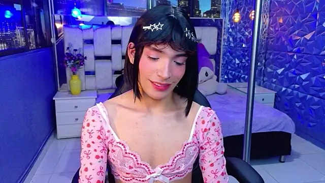 IsaacNovaa online show from May 22, 2026, 7:41 pm
