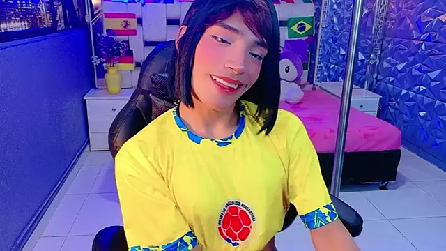 IsaacNovaa online show from July 3, 2026, 8:15 pm