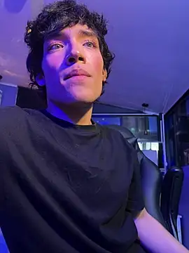 IsaacNovaa online show from July 18, 2026, 11:41 pm