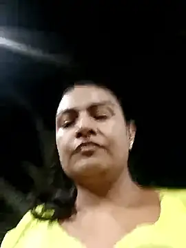 moon  issa online show from June 12, 2026, 2:10 am